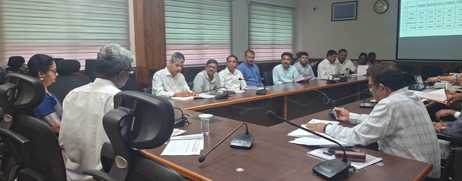 ಪಿ.ಎಂ ಸೂರ್ಯ ಘರ್ ಯೋಜನೆ ಅಳವಡಿಕೆಯಿಂದ ಸೌರ ಶಕ್ತಿಯ ಹೊರತಾದ ಇತರೆ ವಿದ್ಯುತ್ ಶಕ್ತಿಯ ಹೊರೆ ಗಮನಾರ್ಹ ಇಳಿಕೆ: ಸಂಸದ ಕೋಟ ಶ್ರೀನಿವಾಸ ಪೂಜಾರಿ ಪಿ.ಎಂ ಸೂರ್ಯ ಘರ್ ಯೋಜನೆ ಅಳವಡಿಕೆಯಿಂದ ಸೌರ ಶಕ್ತಿಯ ಹೊರತಾದ ಇತರೆ ವಿದ್ಯುತ್ ಶಕ್ತಿಯ ಹೊರೆ ಗಮನಾರ್ಹ ಇಳಿಕೆ: ಸಂಸದ ಕೋಟ ಶ್ರೀನಿವಾಸ ಪೂಜಾರಿ